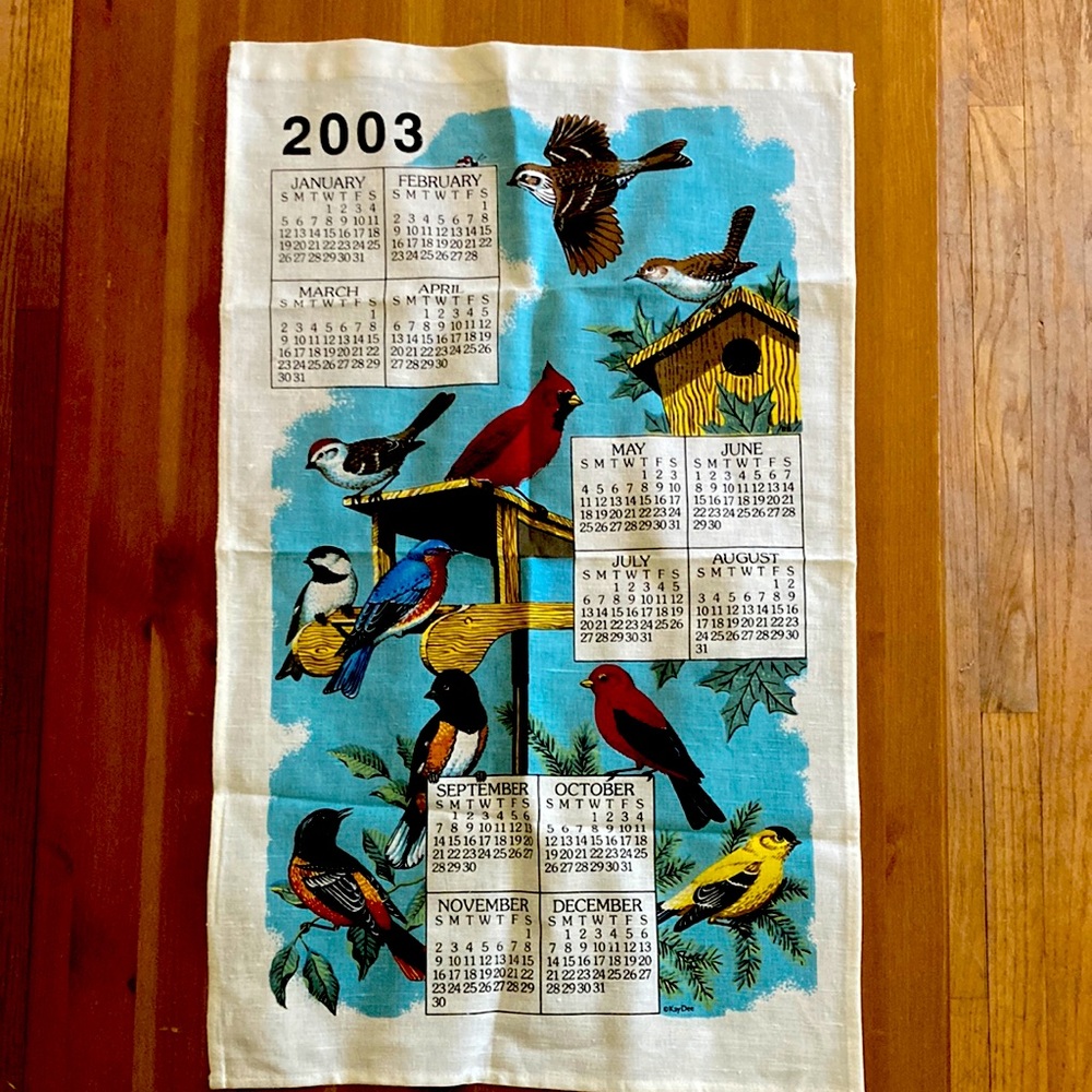 Vintage Colorful 2003 Bird calendar tea towel